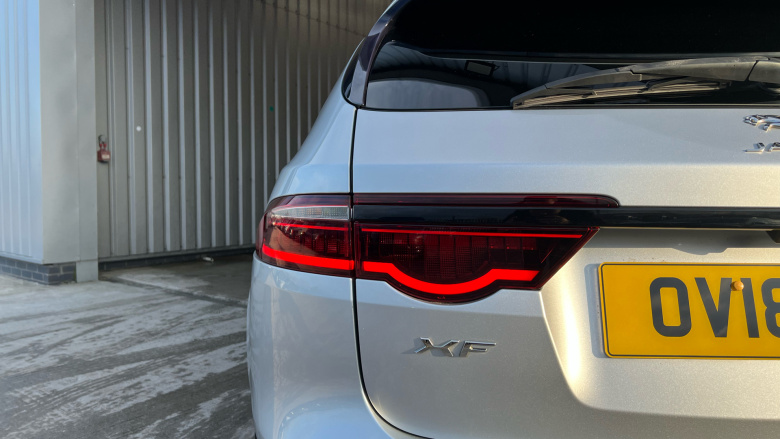 Jaguar XF 2.0d [180] R-Sport 5dr Auto AWD Diesel Estate